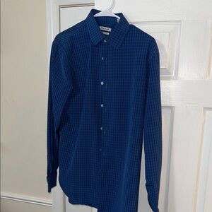 Haggar Navy Plaid Casual Shirt